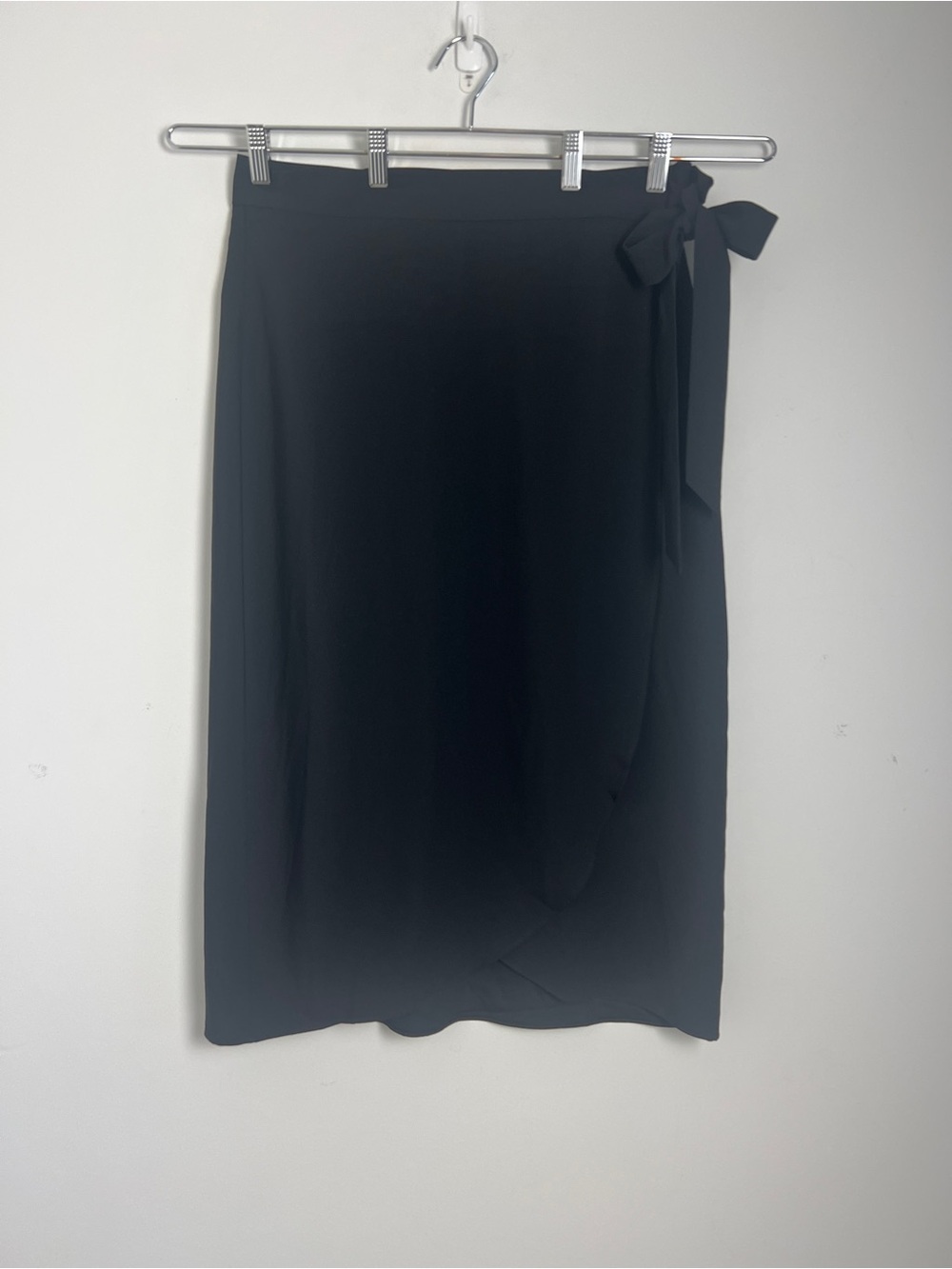 Ann Taylor Factory Size 12 Black True‎ Wrap Tie Waist Lightweight Midi Skirt
